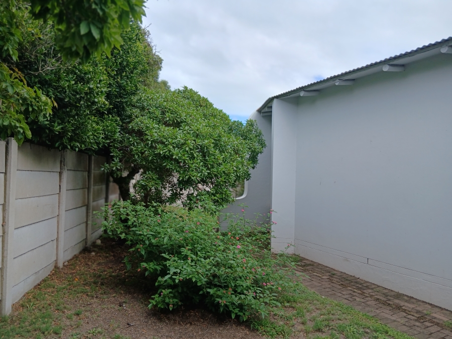 3 Bedroom Property for Sale in Aston Bay Eastern Cape
